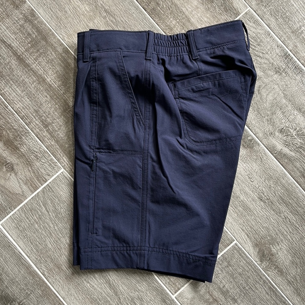 Athleta Nylon Shorts 2 NWOT